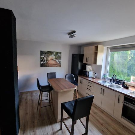 Apartamenty Pod Sosnami Ostroda Miedzylesie 6Os Ruang foto
