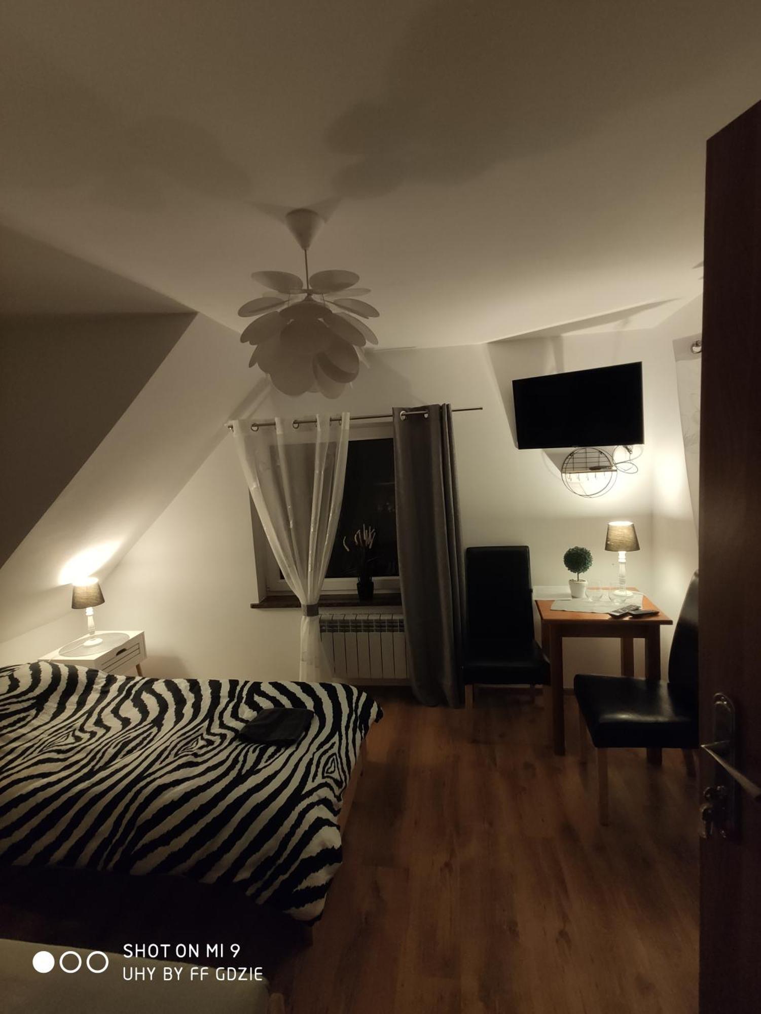 Apartamenty Pod Sosnami Ostroda Miedzylesie 6Os Ruang foto